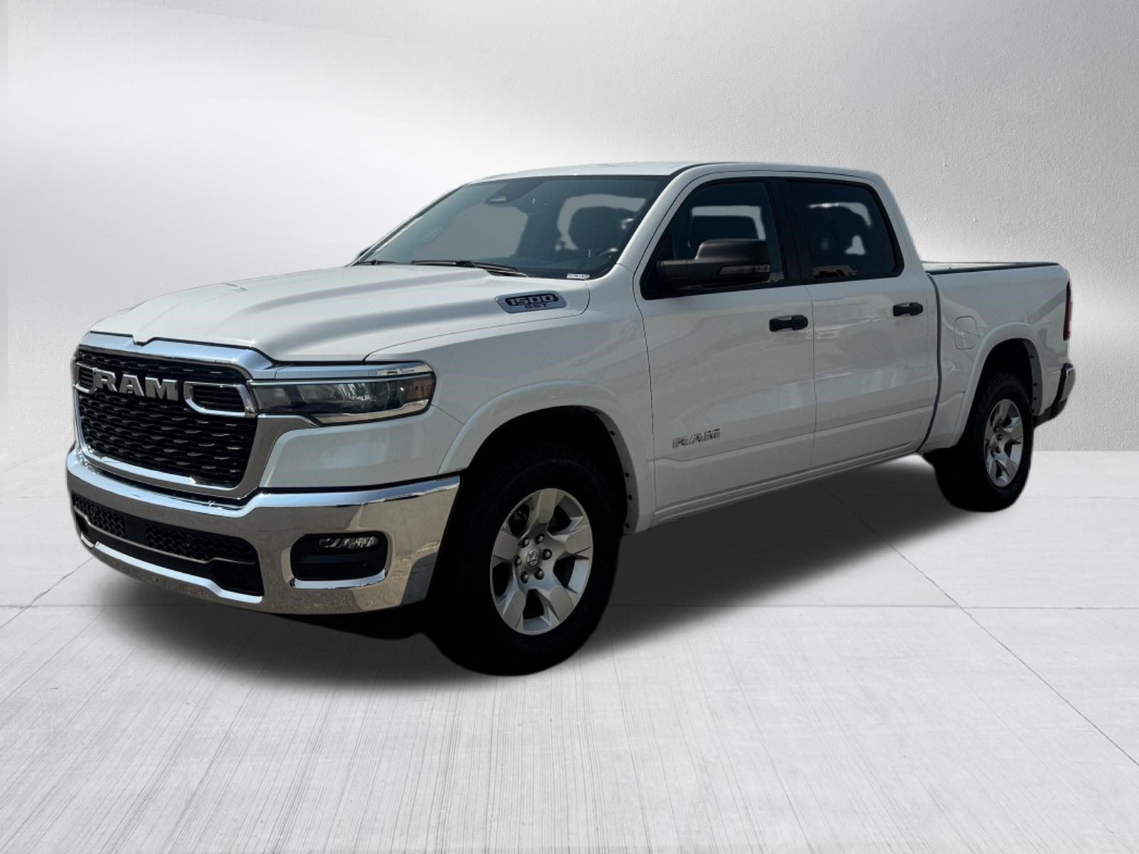 Used 2025 RAM 1500 Big Horn AWD/4WD image 3