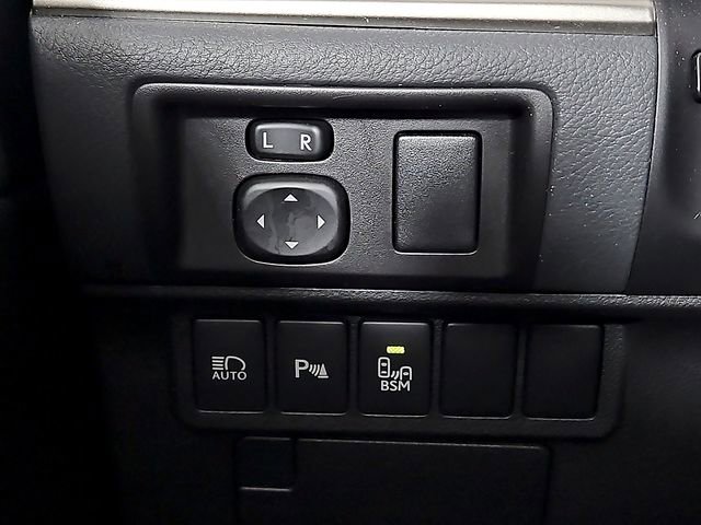 Used 2018 Lexus ES 350 w/ Luxury Package w/Wood Trim FWD image 27