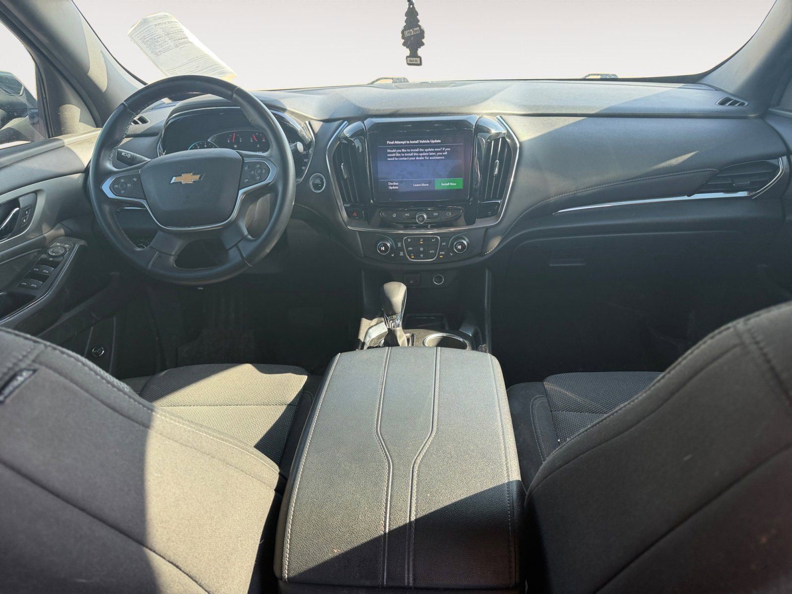 Used 2023 Chevrolet Traverse LT w/ LPO, Floor Liner Package image 10