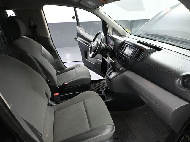 Used 2015 Nissan NV200 SV w/ Technology Package image 37