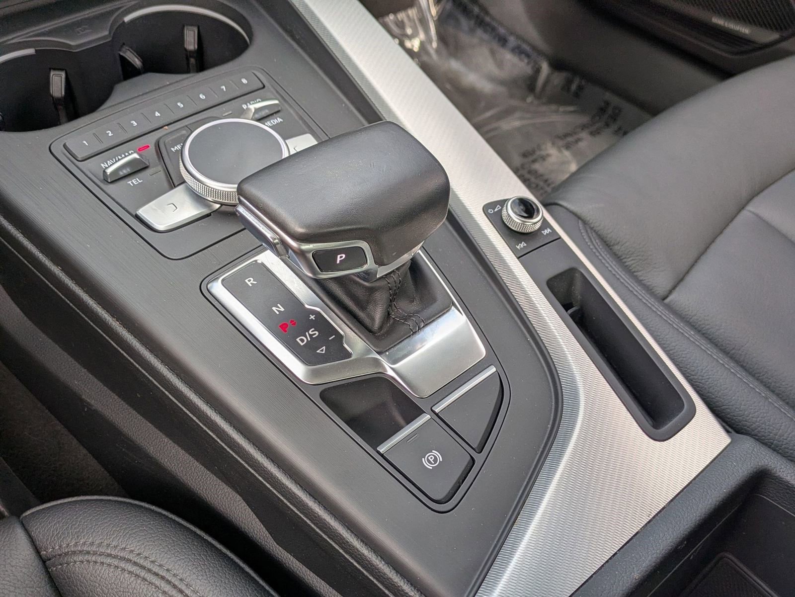 Used 2018 Audi A4 2.0T Ultra Premium Plus w/ Premium Plus Package image 14