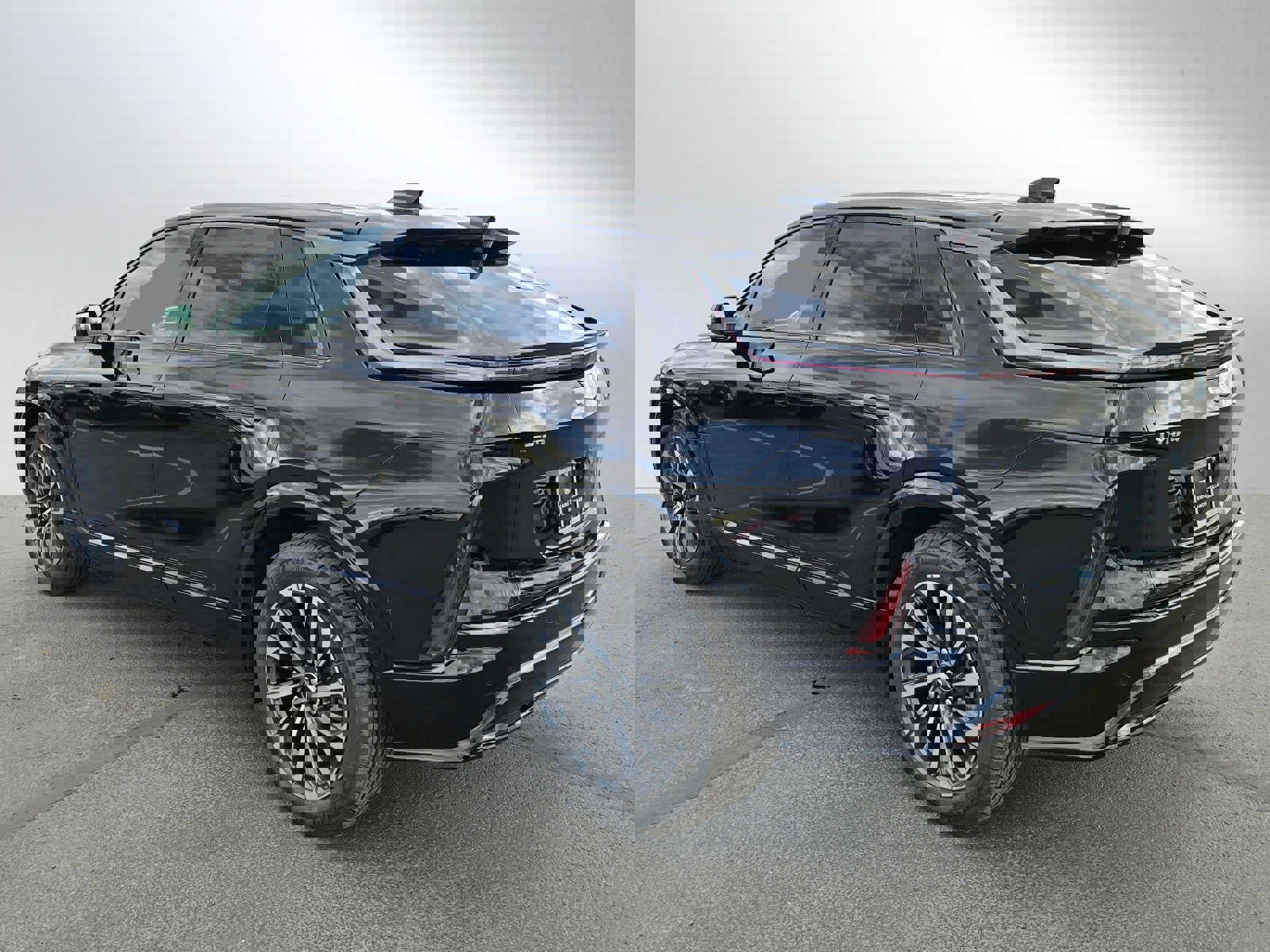 New 2024 Cadillac Lyriq Sport RWD image 5