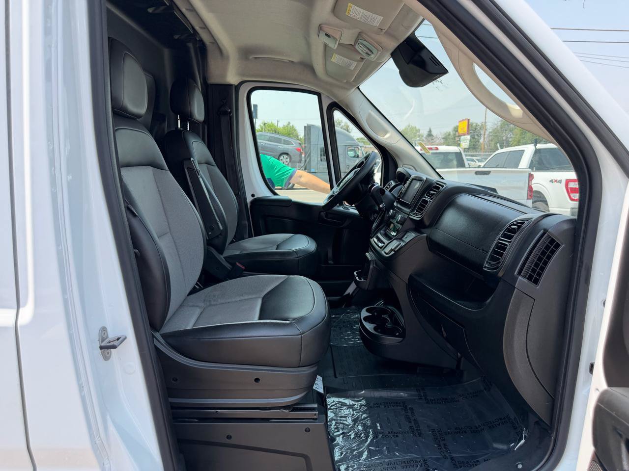 Used 2023 RAM ProMaster 3500 FWD image 31