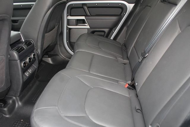Used 2024 Land Rover Defender 110 S image 24