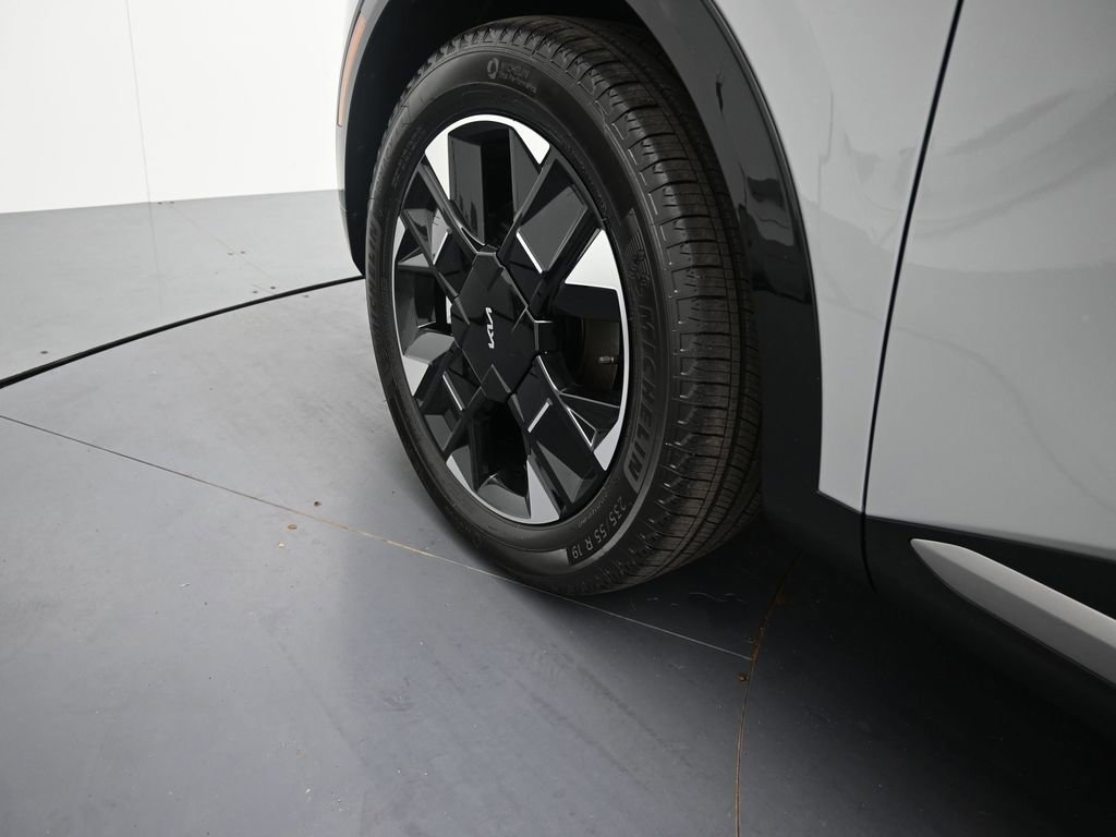 New 2026 Kia Sportage SX image 12