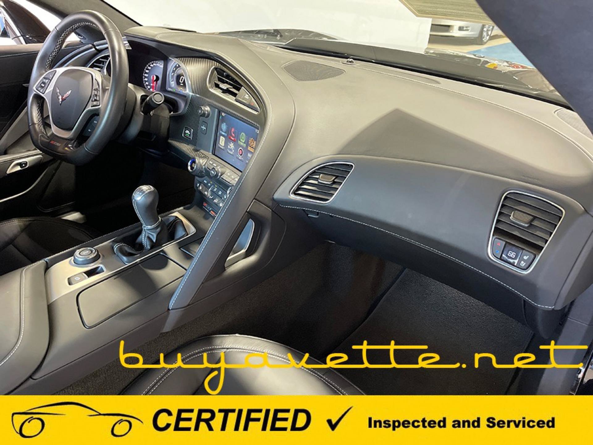 Used 2015 Chevrolet Corvette Z06 w/ 3LZ Preferred Equipment Group RWD image 13