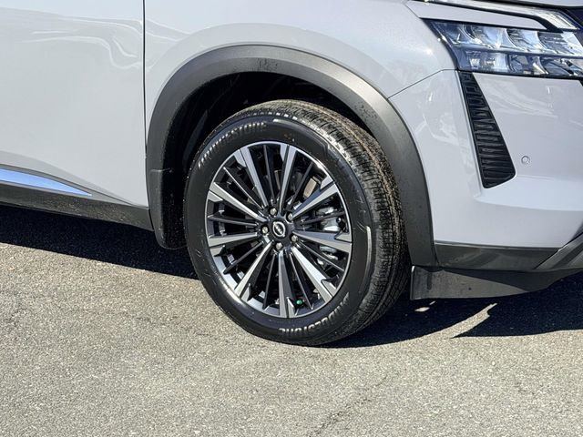 New 2026 Nissan Pathfinder Platinum image 7