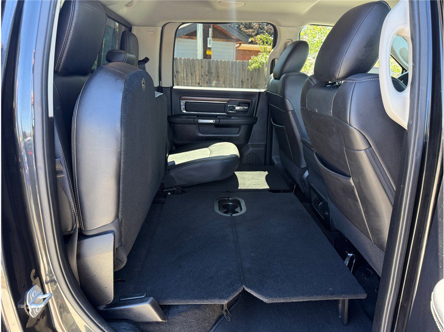 Used 2016 RAM 3500 Laramie AWD/4WD image 32