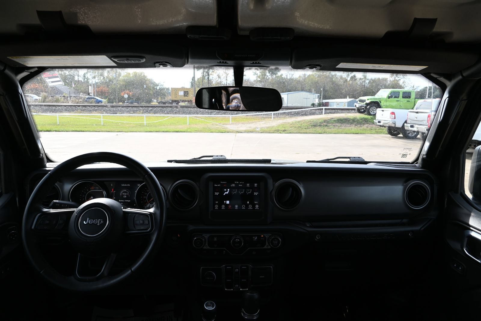 Used 2022 Jeep Wrangler Unlimited Sport image 18