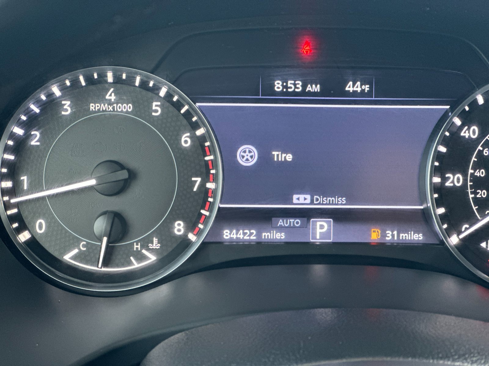 Used 2022 Nissan Armada SV w/ SV Appearance Package image 27