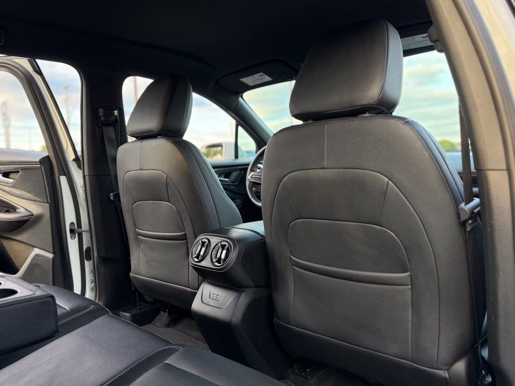 Used 2024 Chevrolet Blazer EV LT AWD/4WD image 17