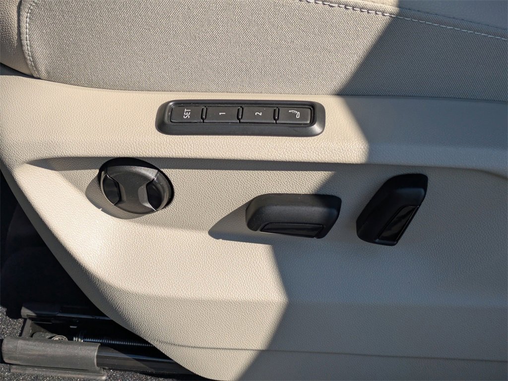 New 2026 Volkswagen Atlas SEL Premium R-Line image 22