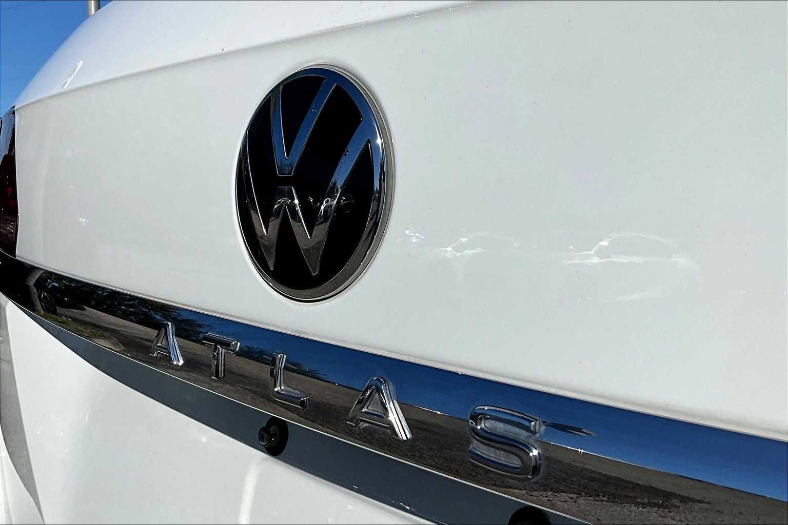 Used 2021 Volkswagen Atlas SE w/ Panoramic Sunroof Package image 30