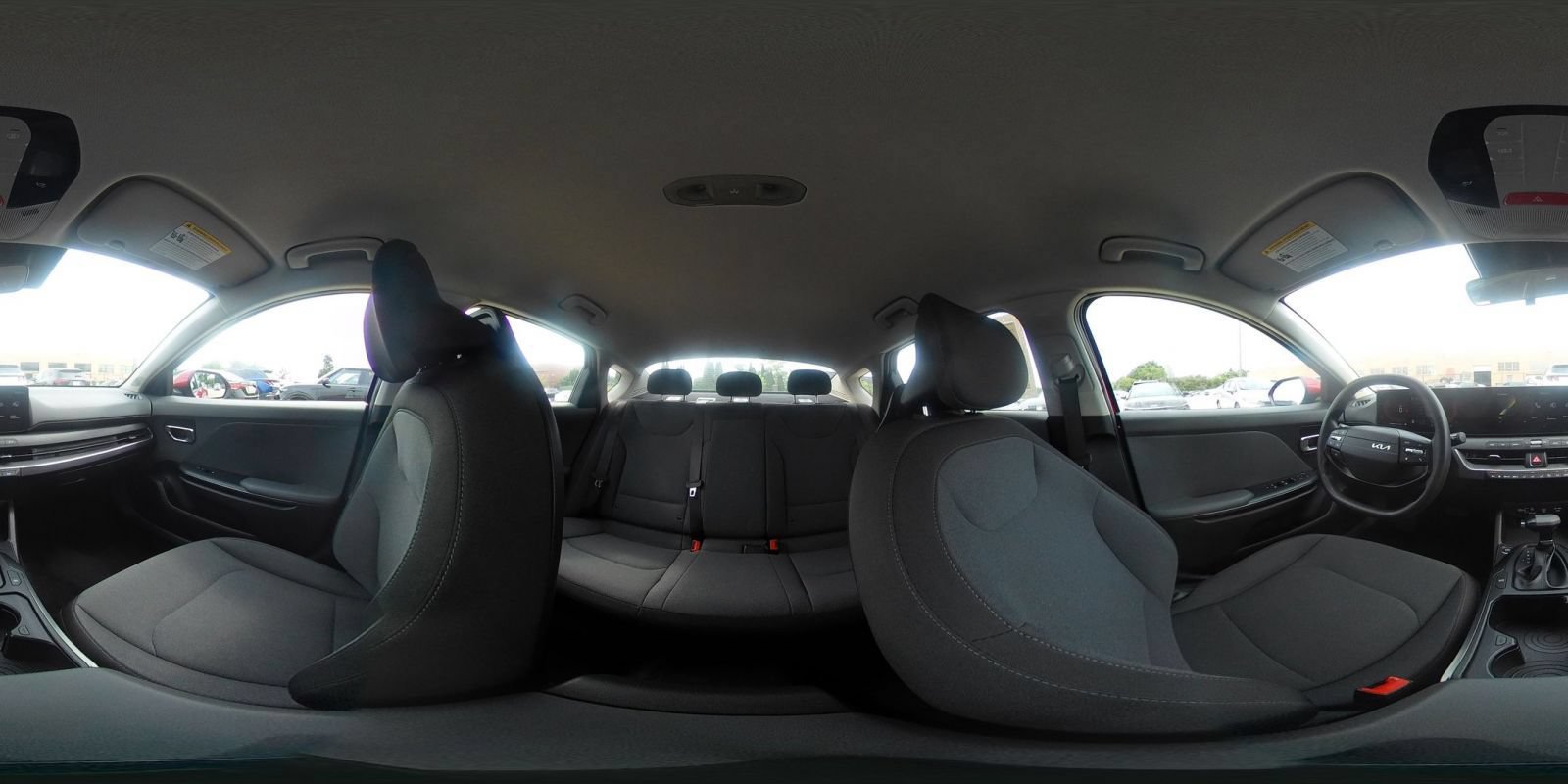 Used 2025 Kia K4 FWD image 39