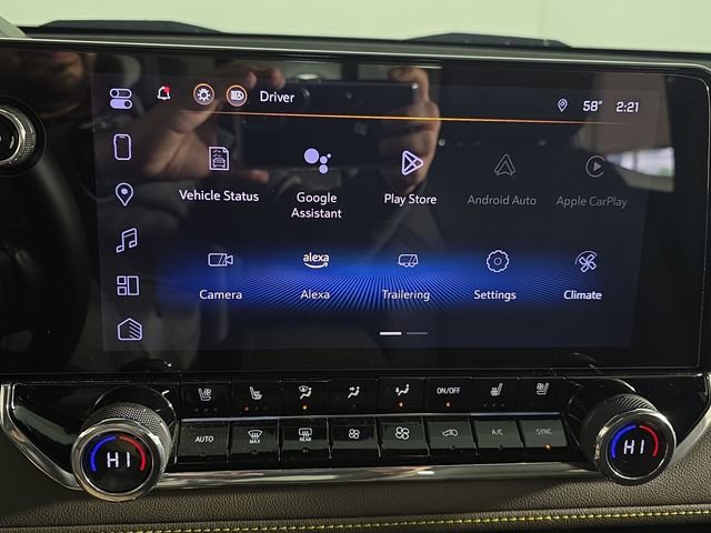 Used 2024 Chevrolet Colorado ZR2 w/ ZR2 Convenience Package III AWD/4WD image 15