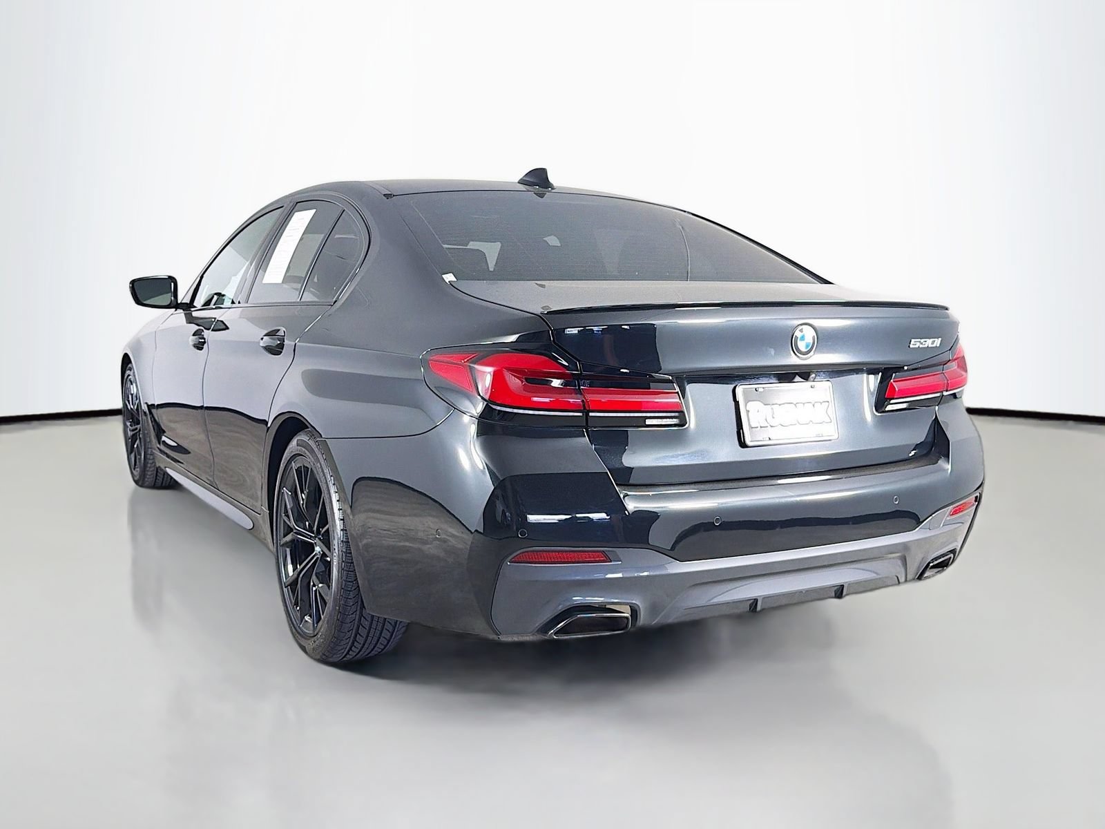 Certified 2023 BMW 530i w/ M Sport Package RWD image 5