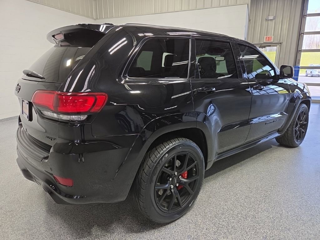 Used 2020 Jeep Grand Cherokee SRT AWD/4WD image 6