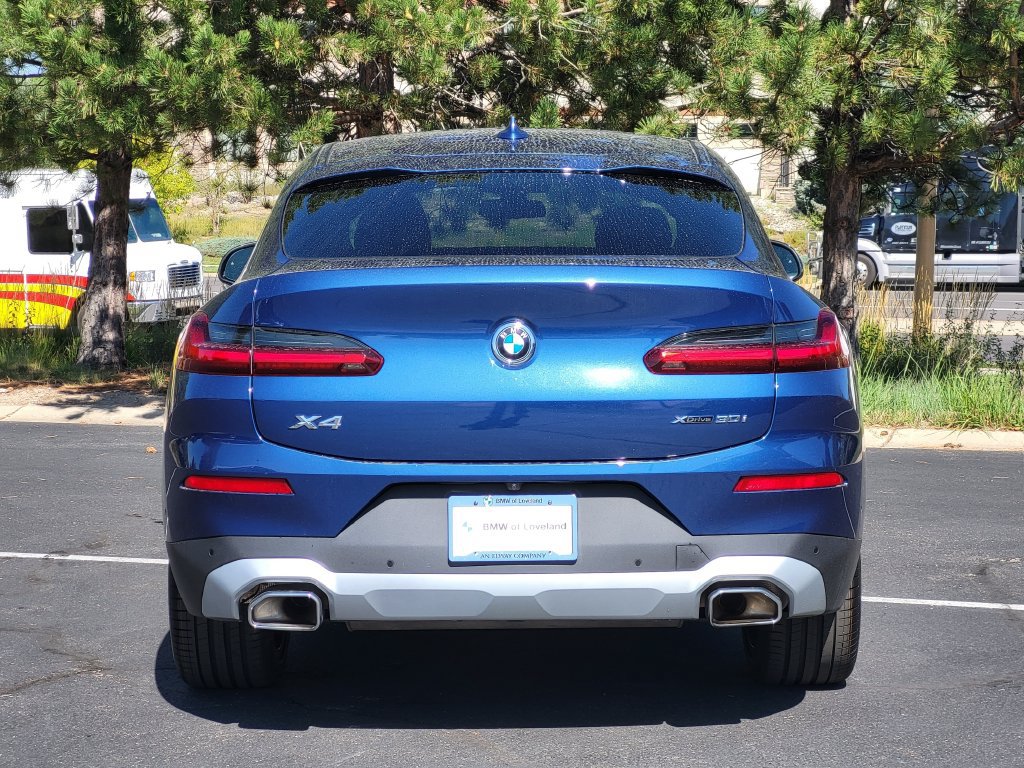 Used 2022 BMW X4 xDrive30i w/ Premium Package 2 AWD/4WD image 9