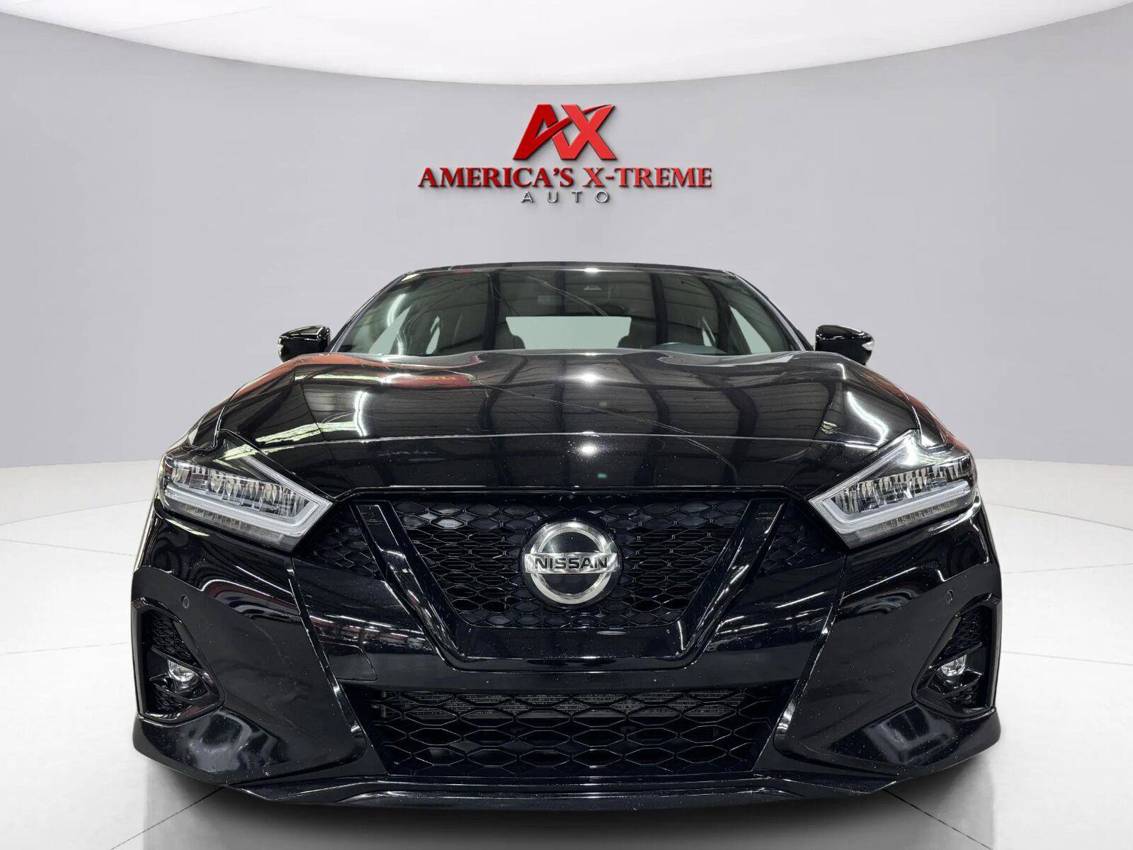 Used 2021 Nissan Maxima SR w/ Sport Mat Group FWD image 10