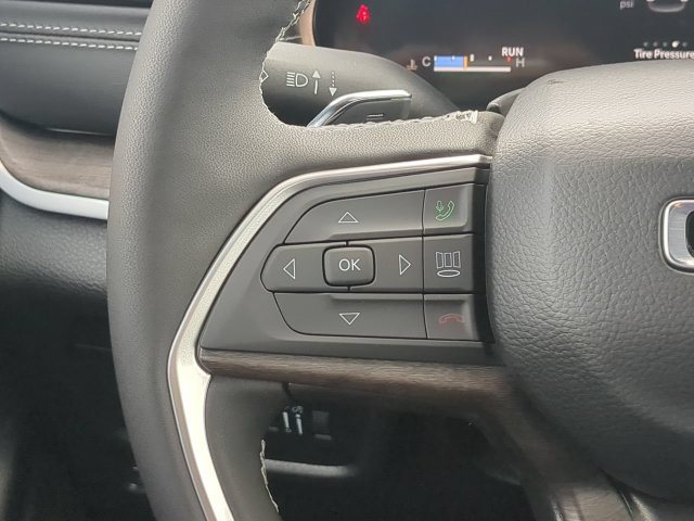 New 2027 Jeep Grand Cherokee L Limited RWD image 31
