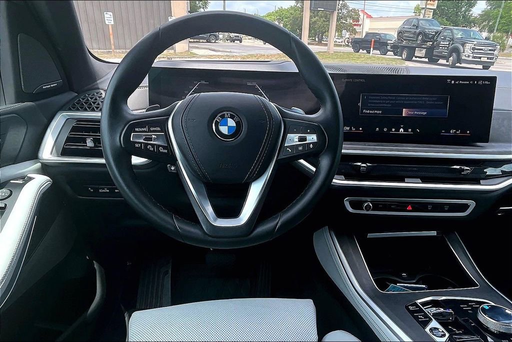Used 2024 BMW X5 xDrive40i w/ Executive Package AWD/4WD image 8