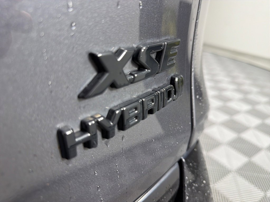 Used 2021 Toyota RAV4 XSE image 21