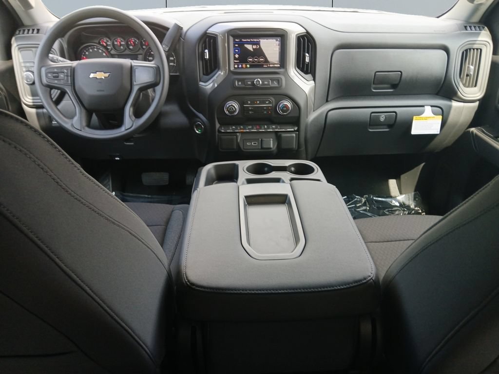 New 2026 Chevrolet Silverado 1500 Custom RWD image 12