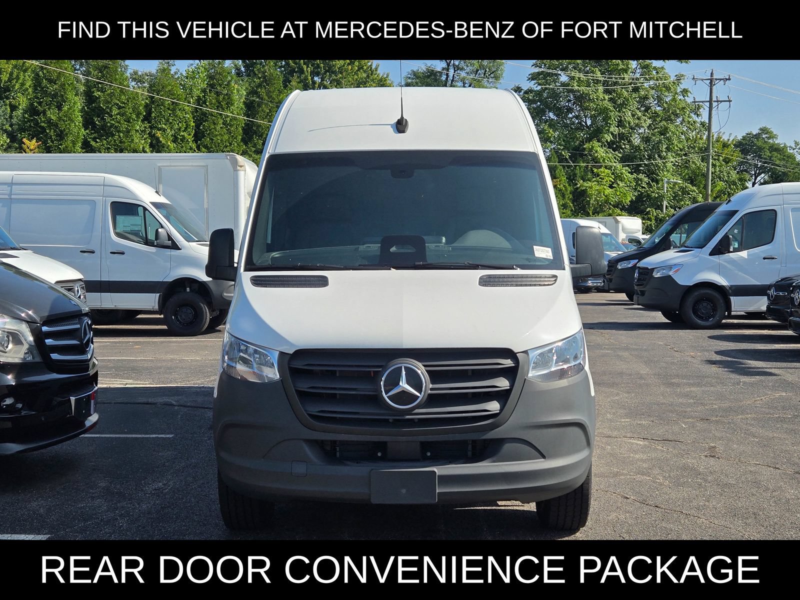 New 2025 Mercedes-Benz eSprinter 170 Cargo image 2