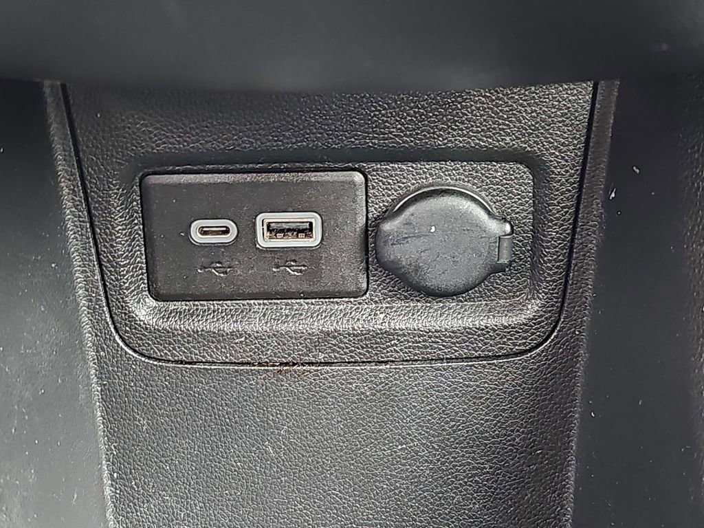 Used 2021 Chevrolet Spark LT image 24