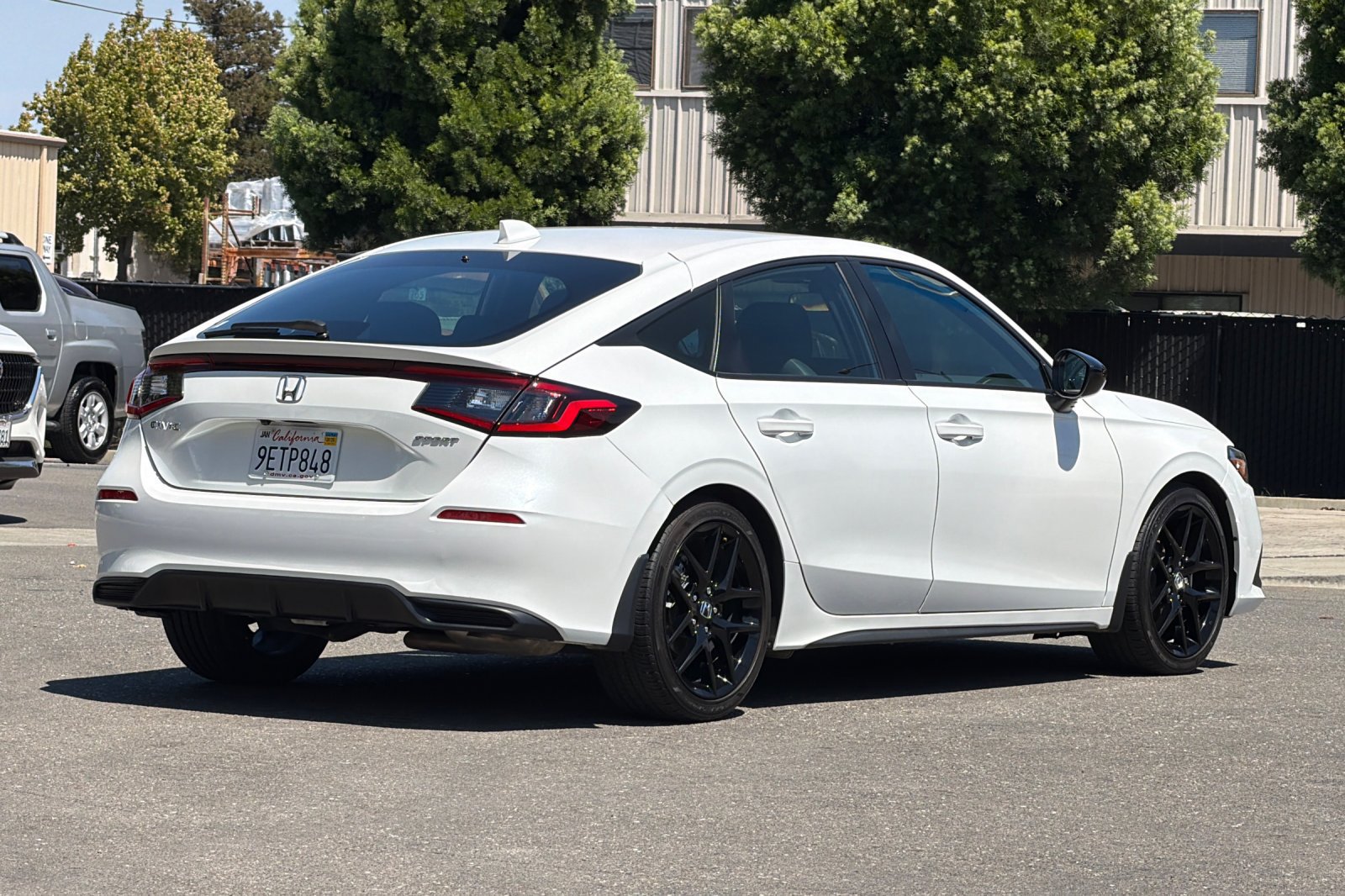 Used 2023 Honda Civic Sport image 4