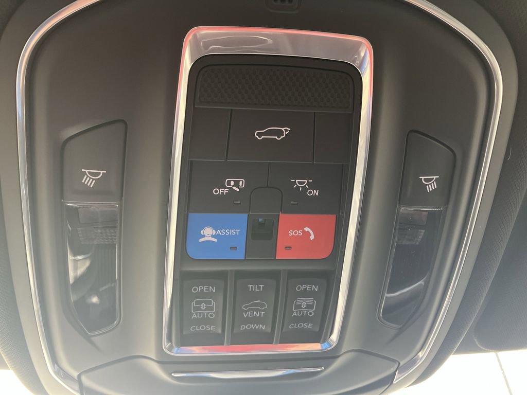 New 2026 Jeep Grand Cherokee Limited AWD/4WD image 44