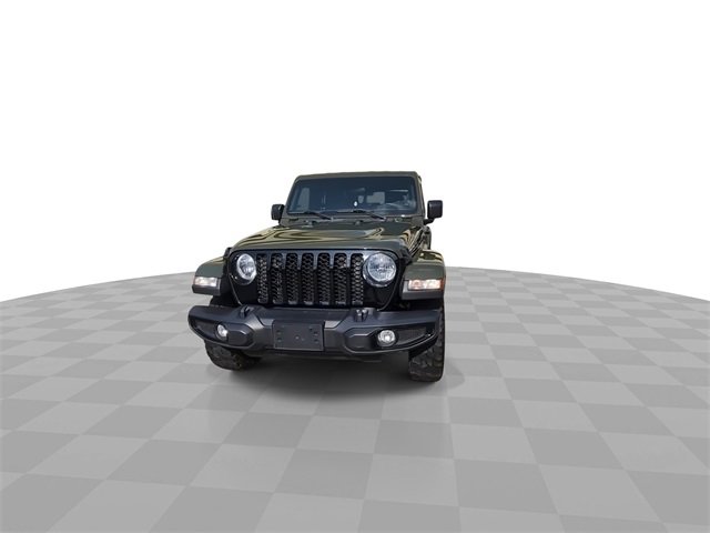 Used 2023 Jeep Gladiator Sport image 3