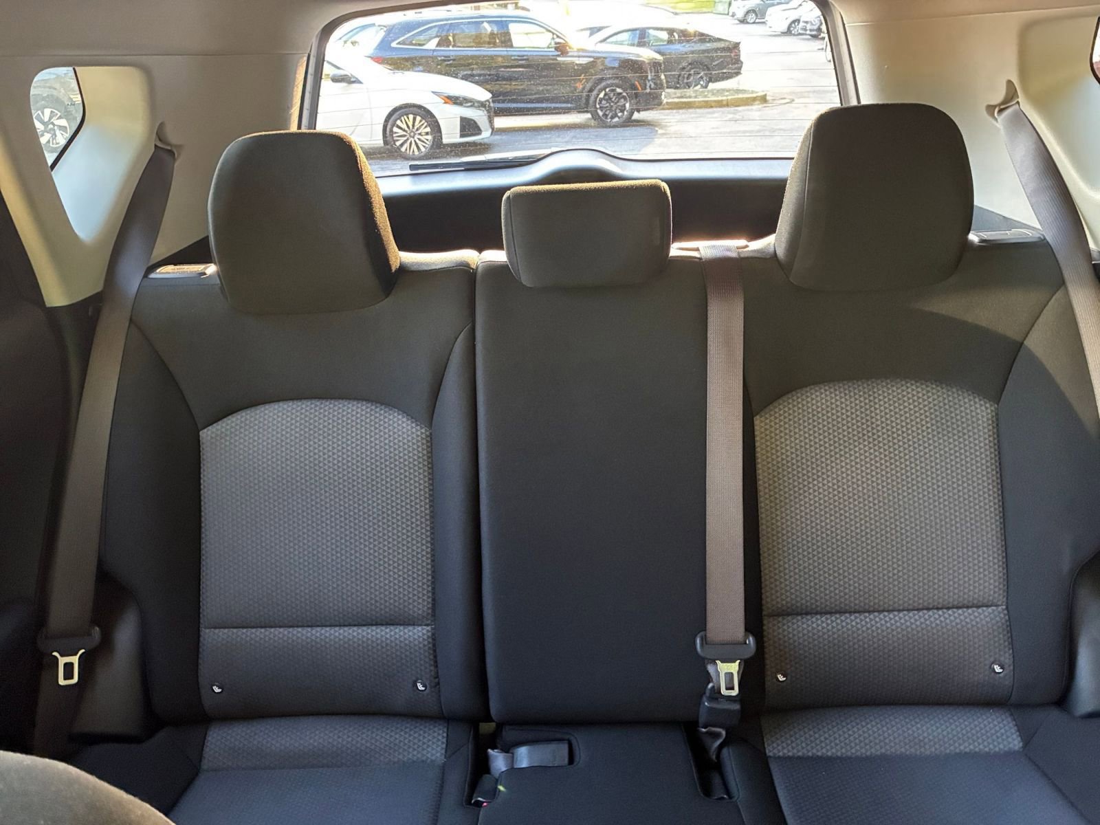 Used 2025 Kia Soul LX w/ LX Technology Package FWD image 38