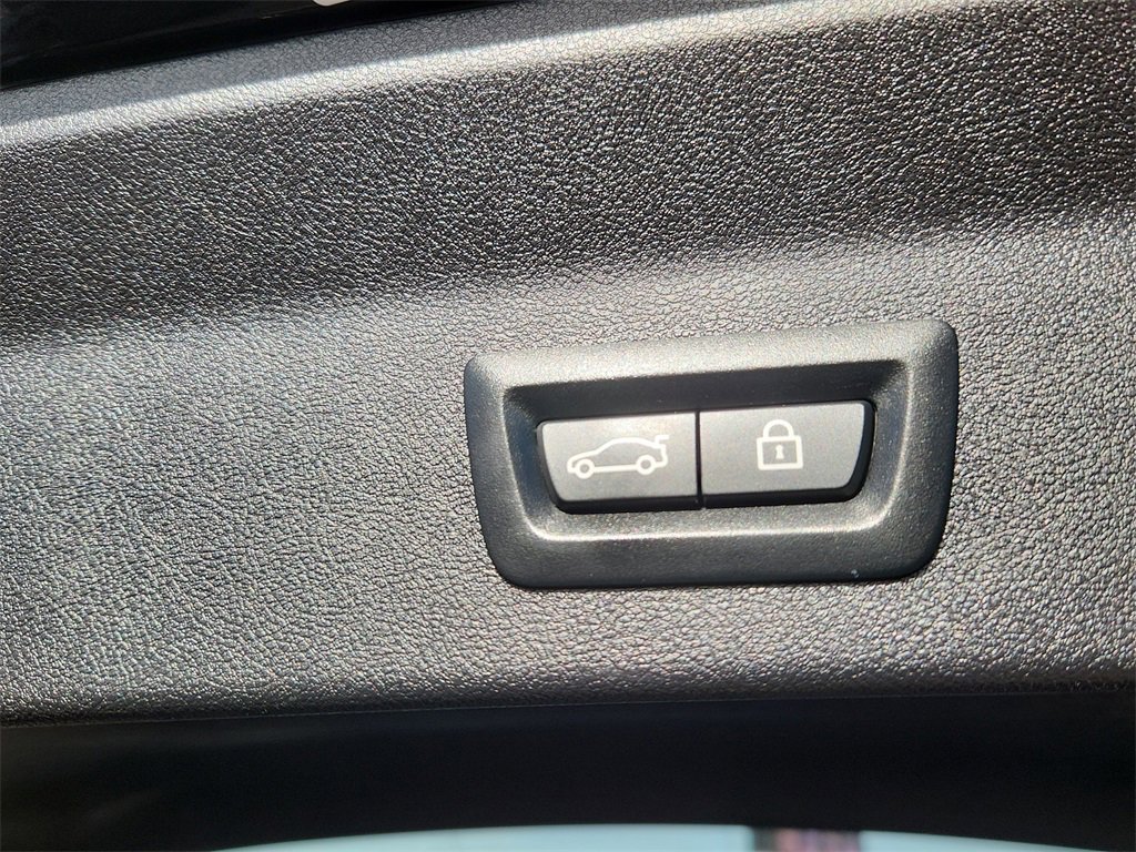 Used 2022 BMW X3 xDrive30i w/ Premium Package 2 image 13