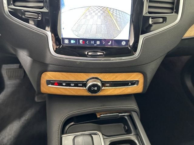 Used 2023 Volvo XC90 B6 Plus w/ Protection Package Premier image 22