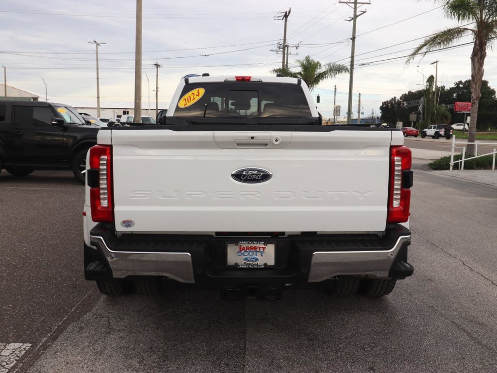 Used 2024 Ford F350 Lariat w/ Lariat Ultimate Package AWD/4WD image 13