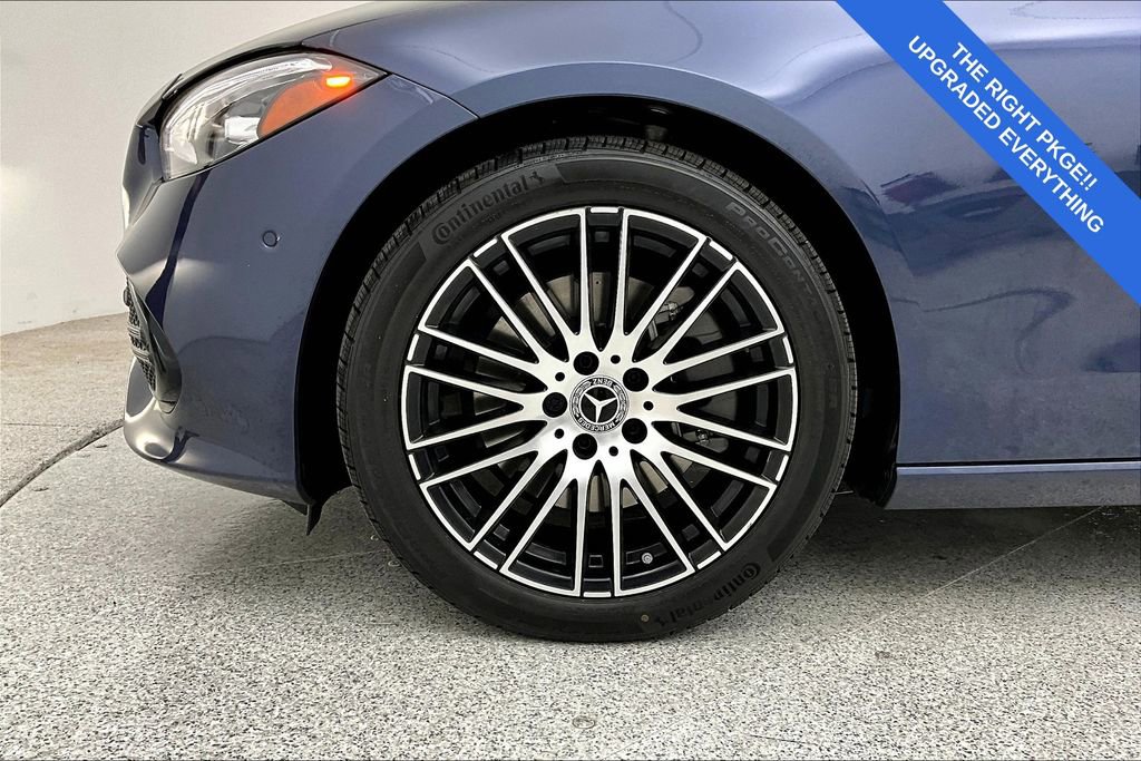 Used 2025 Mercedes-Benz C 300 4MATIC Sedan w/ Exclusive Trim Package image 11