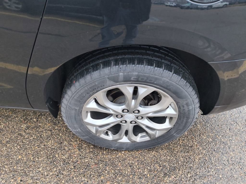 Used 2018 Buick Enclave Avenir w/ Avenir Technology Package image 5