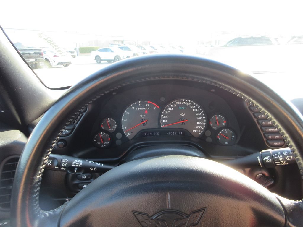 Used 2002 Chevrolet Corvette Coupe w/ Preferred Equipment Group2 RWD image 21