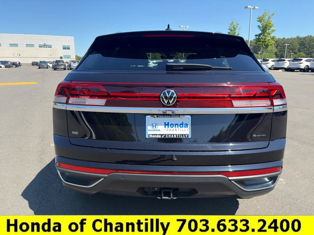 Used 2024 Volkswagen Atlas Cross Sport SE AWD/4WD image 6