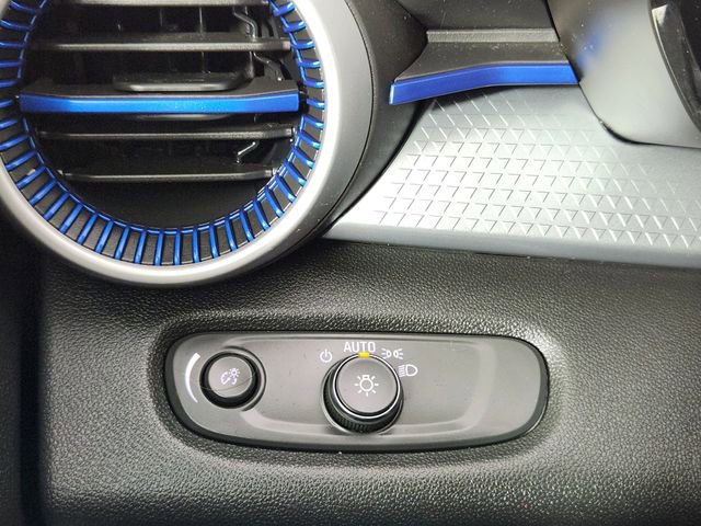 Certified 2024 Chevrolet Trax LS w/ LS Convenience Package FWD image 23