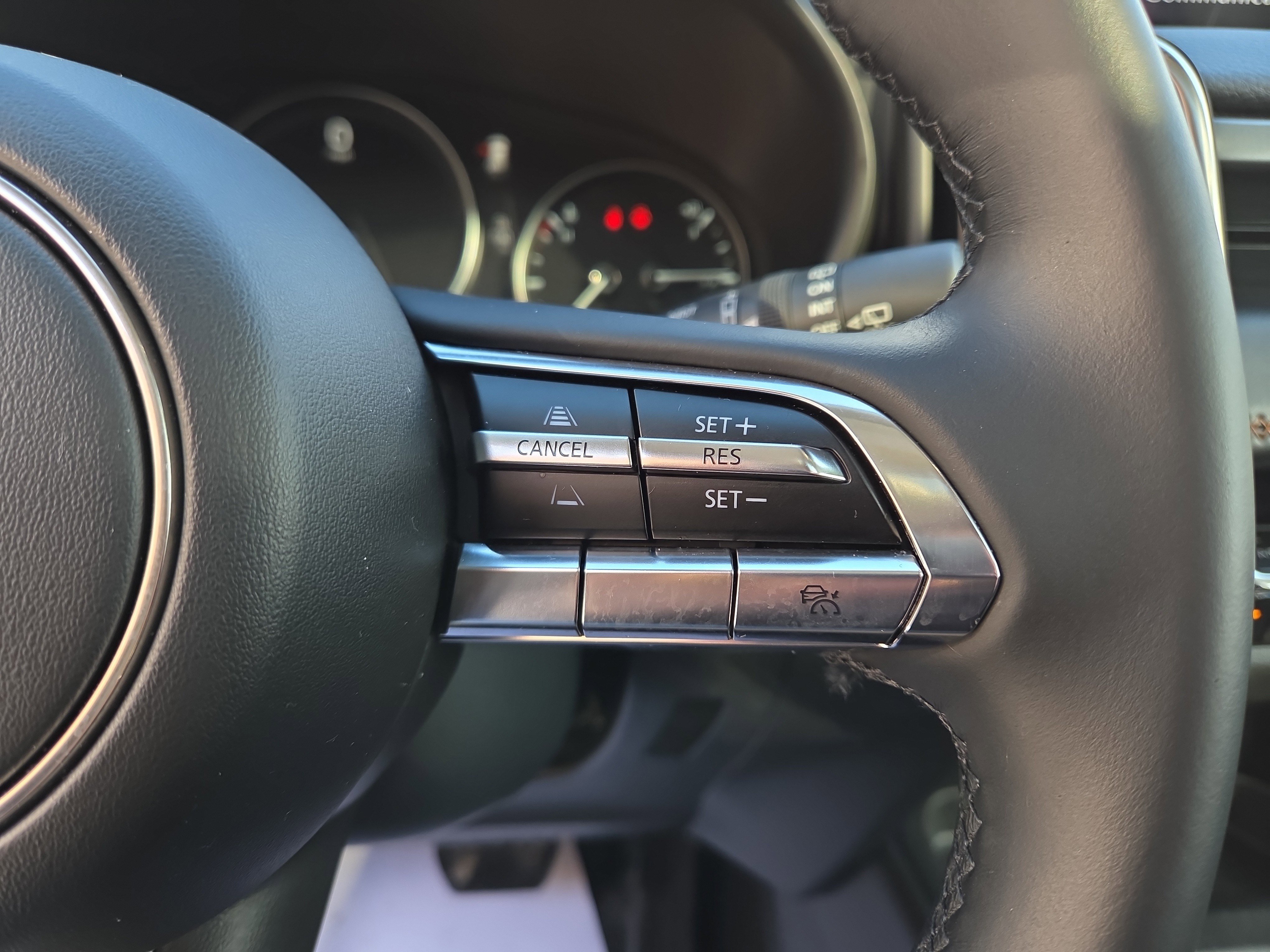 Certified 2025 MAZDA CX-50 2.5 Hybrid w/ Premium Plus Pkg image 19