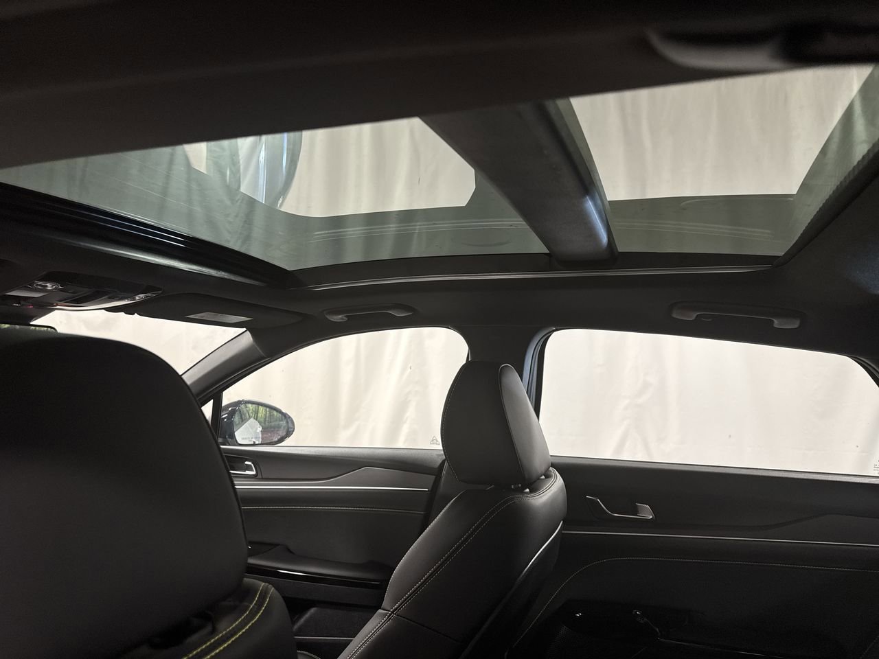 New 2026 Kia K5 GT image 27