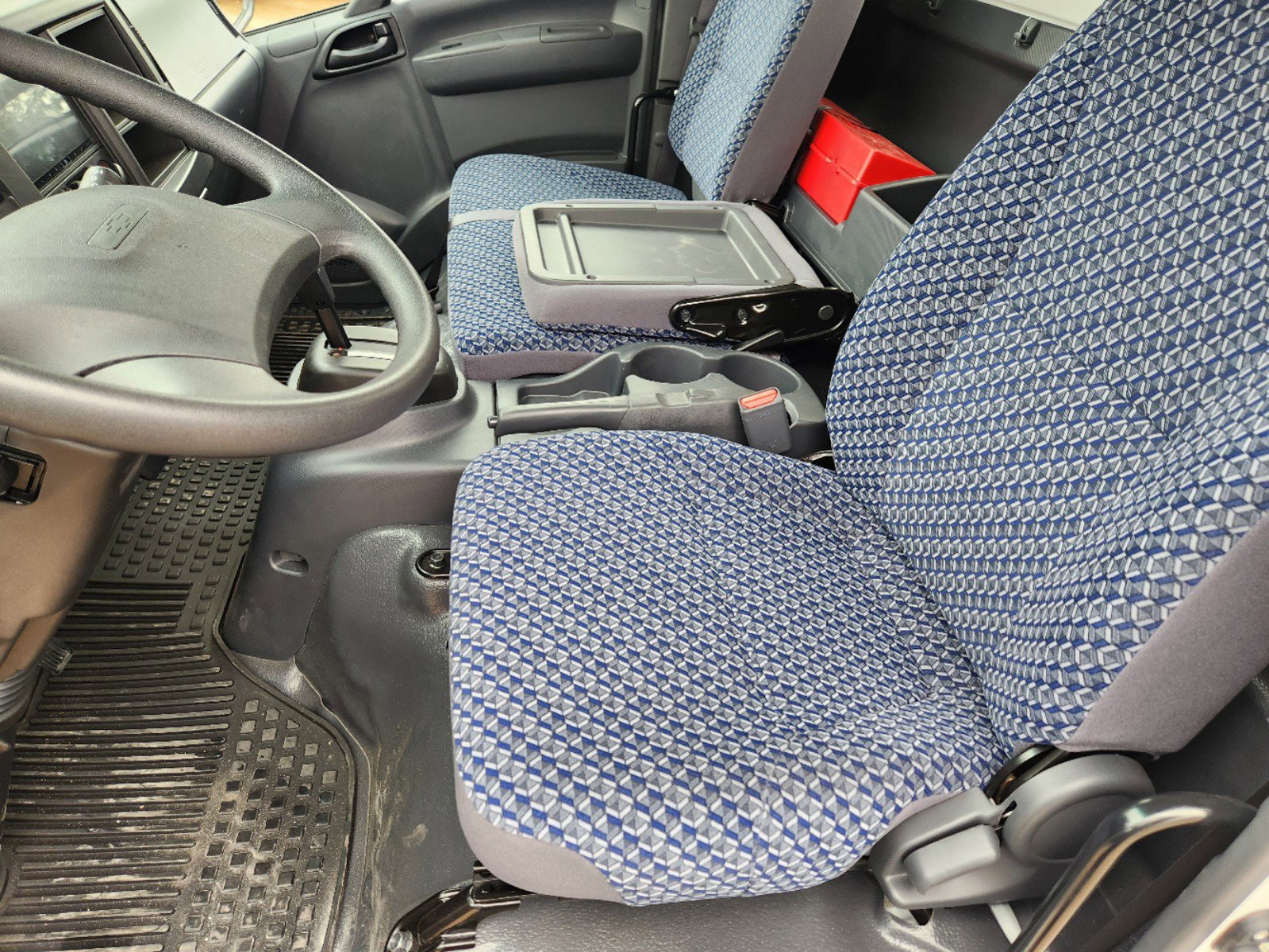 New 2024 Chevrolet Low Cab Forward image 4