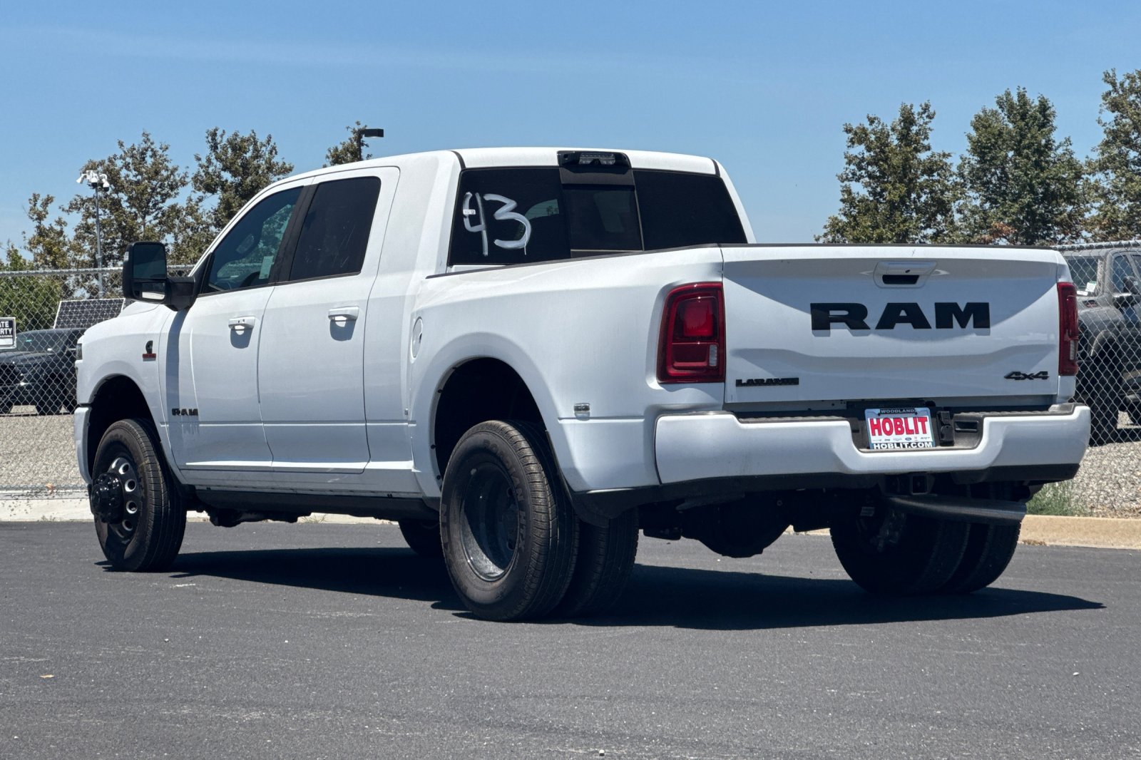 New 2026 RAM 3500 Laramie AWD/4WD image 5