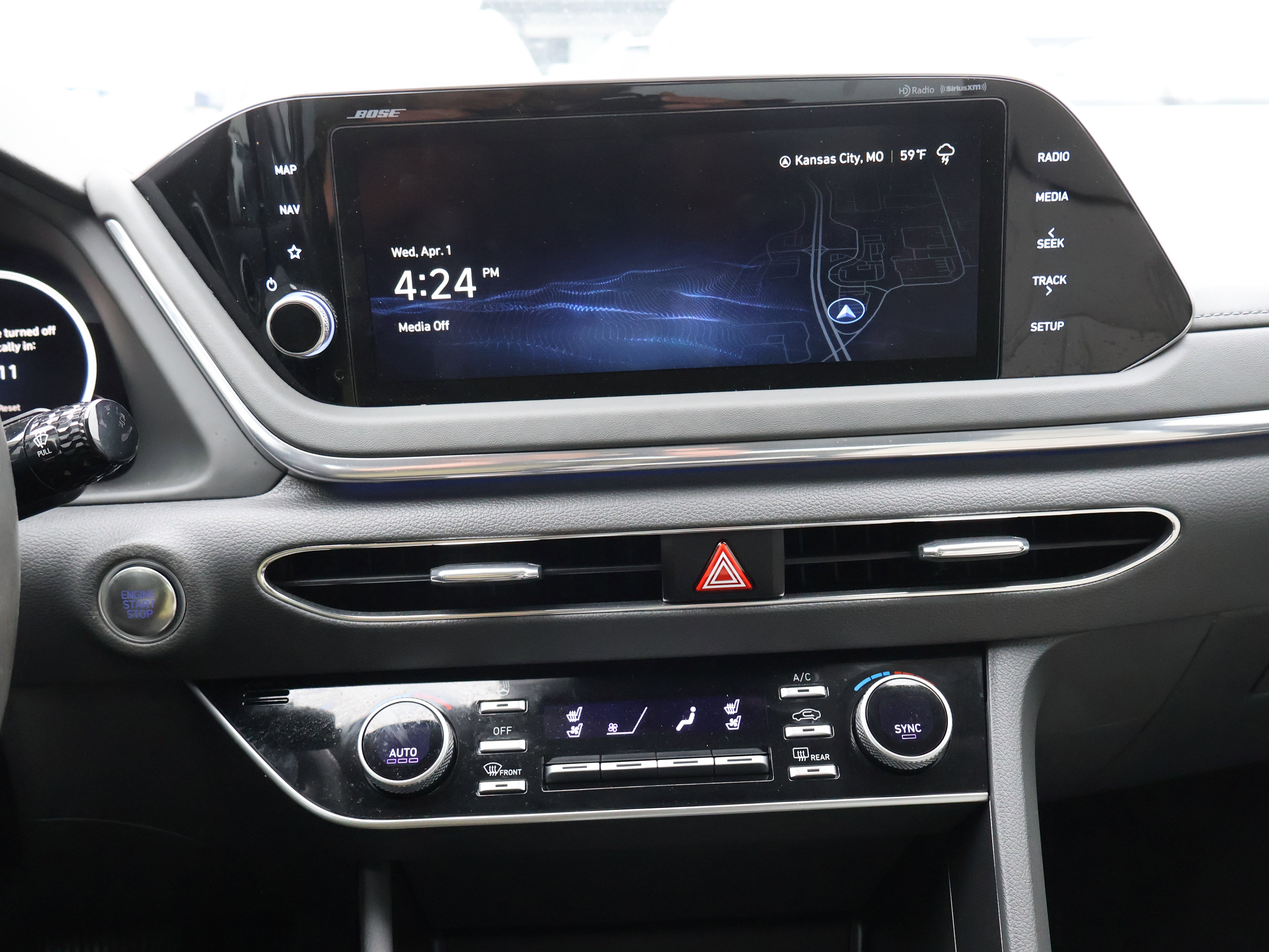 Used 2023 Hyundai Sonata Limited image 22