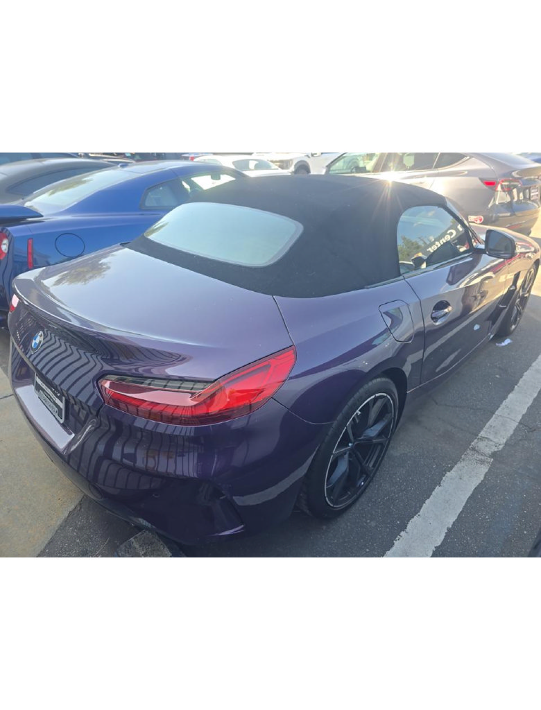 Used 2024 BMW Z4 sDrive30i w/ Shadowloine Package RWD image 2
