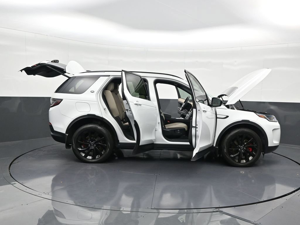 Used 2023 Land Rover Discovery Sport SE image 33