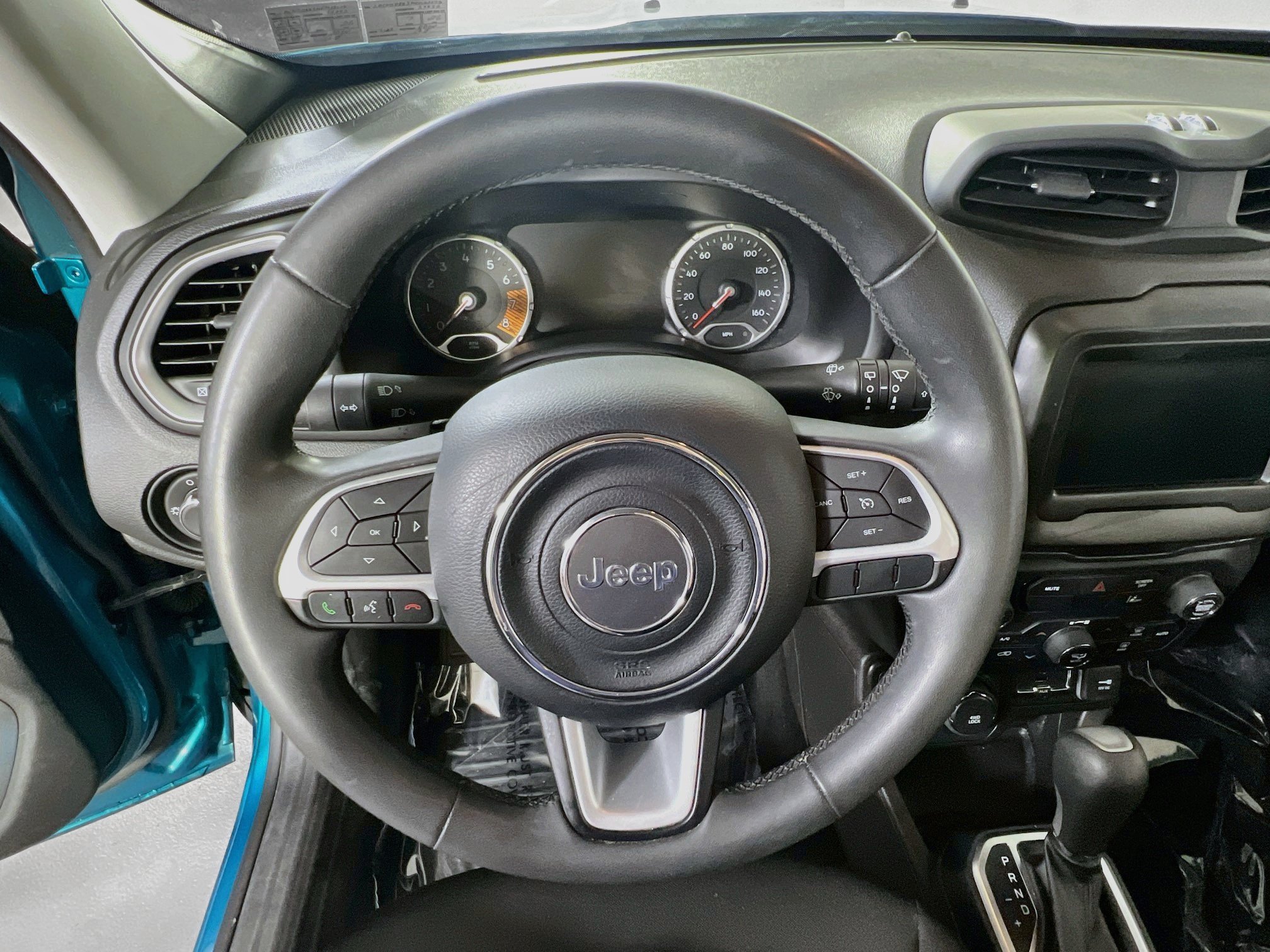 Used 2021 Jeep Renegade Latitude AWD/4WD image 11