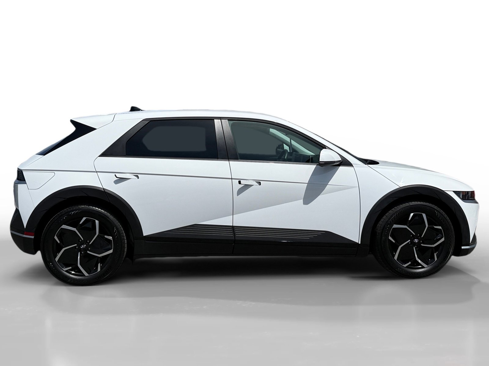Certified 2024 Hyundai Ioniq 5 SEL RWD image 6